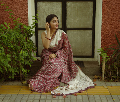 Moda Rapido Floral Print Chanderi Cotton Linen Saree(Multicolor)