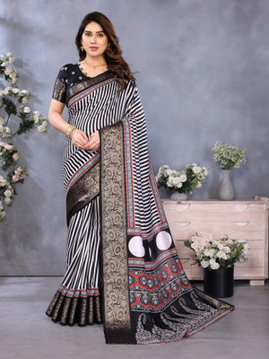 Karnav Fashion Self Design, Printed Kalamkari Silk Blend Saree(Black)