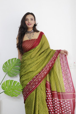 shiv textiles Printed Bollywood Pure Cotton Saree(Green)