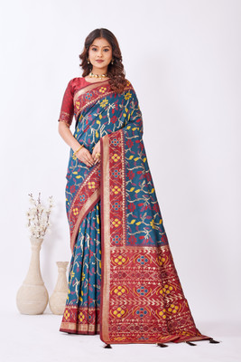 Heirlooms Floral Print, Printed, Woven Banarasi Pure Silk Saree(Green, Red)