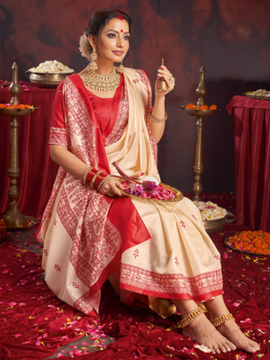 Divastri Printed Garad Silk Blend Saree(Cream)