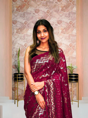 Clemira Embellished Bollywood Georgette Saree(Pink)