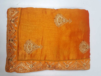 VaIdehi Embroidered Bollywood Chiffon Saree(Gold)