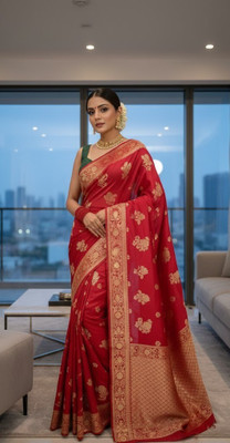 Gagan Textile Woven, Floral Print Kanjivaram Silk Blend Saree(Red)