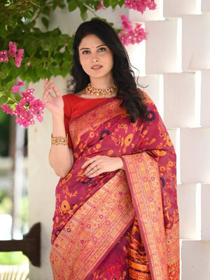 ESOMIC Floral Print Banarasi Pure Silk Saree(Red)