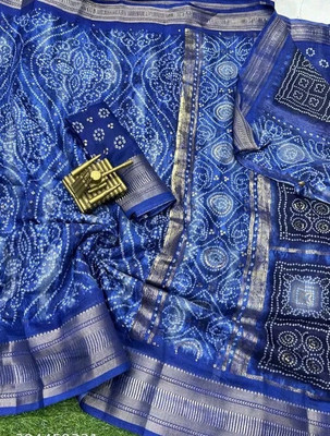 TARIDI Printed Bandhani Cotton Blend Saree(Blue)