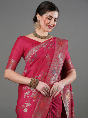 Divastri Woven Banarasi Silk Blend Saree(Multicolor)
