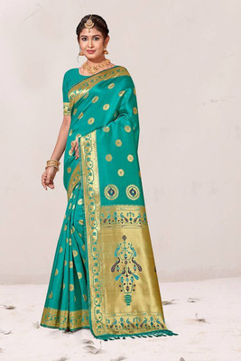 pythan Woven, Self Design Paithani Silk Blend Saree(Green)