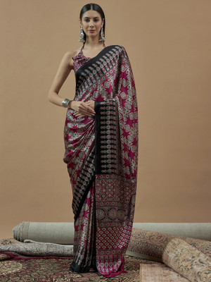 Tasrika Printed Hand Batik Crepe Saree(Pink)