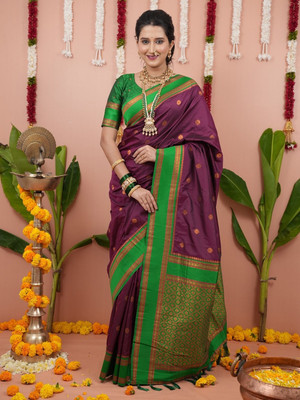 Yatay Self Design Kanjivaram Art Silk Saree(Purple, Dark Green)