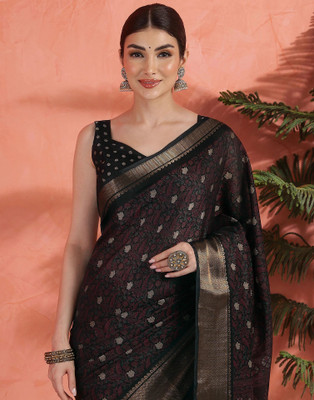 Samah Printed, Woven Bollywood Silk Blend Saree(Black)