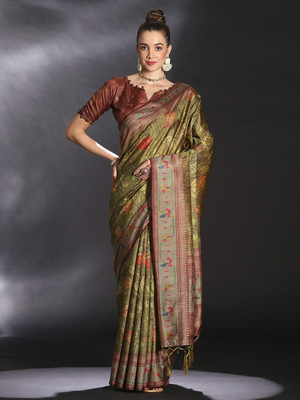 Divastri Printed Daily Wear Cotton Blend Saree(Light Green)