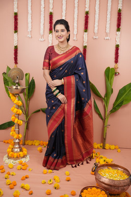 SHARDHA FASHION Woven, Embroidered Banarasi Pure Silk Saree(Black, White, Yellow)