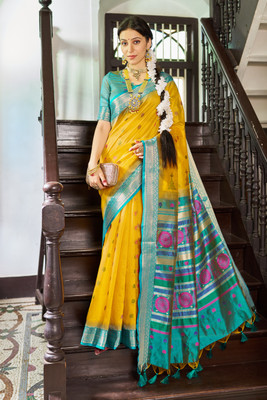 Divastri Floral Print Handloom Raw Silk Saree(Yellow)