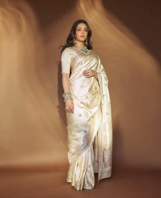 erika Woven Kanjivaram Pure Silk, Jacquard Saree(White)