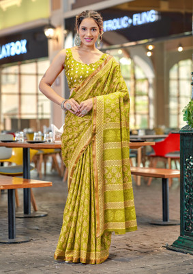 Divastri Floral Print Chanderi Cotton Blend Saree(Green)