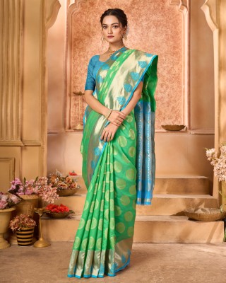 Varanga Woven Banarasi Art Silk Saree(Light Green)