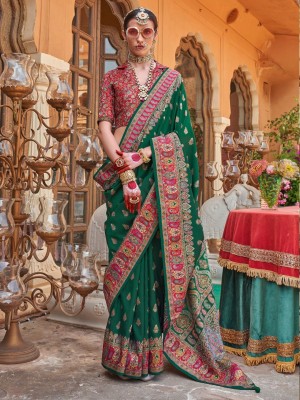 ANOUK Printed Kanjivaram Silk Blend Saree(Green)