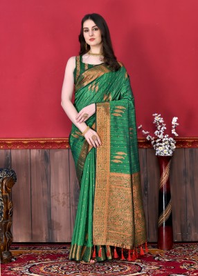 PHEASANT Woven Kanjivaram Jacquard, Art Silk Saree(Green)