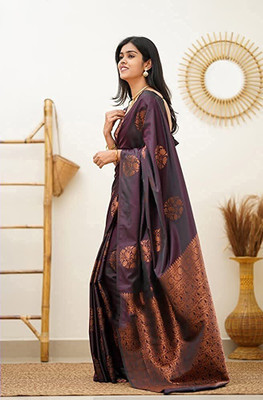 Bhakti Creative Woven Banarasi Silk Blend Saree(Purple)