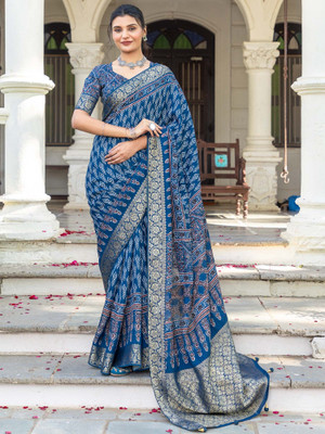 Sareemall Printed Chinnalapattu Viscose Rayon Saree(Dark Blue)