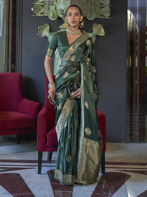 Sareemall Woven Kanjivaram Silk Blend Saree(Green)