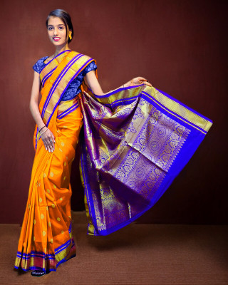 Spewim Woven Paithani Silk Blend Saree(Orange)
