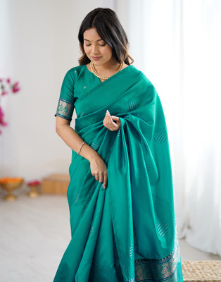 Samah Woven Banarasi Silk Blend Saree(Green)