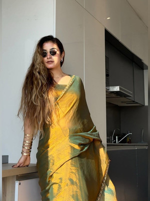 Rangvaali Solid/Plain Bollywood Chiffon Saree(Gold)