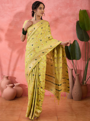 ShopGlobal Woven Banarasi Jacquard Saree(Yellow)