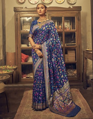 Divastri Woven, Embellished, Self Design Paithani Cotton Blend, Jacquard Saree(Blue, Multicolor)