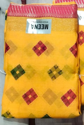 TRENDERCLOTH Digital Print Daily Wear Silk Blend Saree(Yellow)