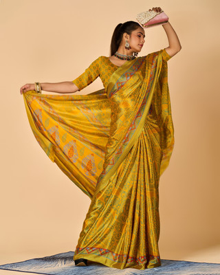 A V M Print Printed Bollywood Crepe Saree(Multicolor)