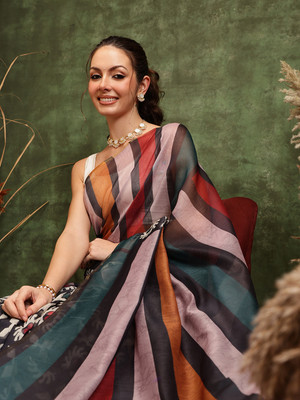 Divastri Digital Print Bollywood Cotton Silk Saree(Multicolor)
