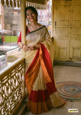 Bhadra Woven Handloom Pure Cotton Saree(Cream)