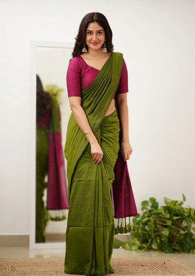 PIIHUU Solid/Plain Handloom Cotton Blend Saree(Green)