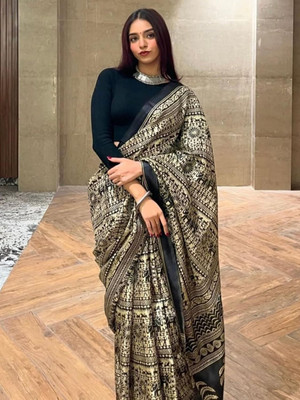 Soor Panchi Printed Bollywood Cotton Linen Saree(Black)