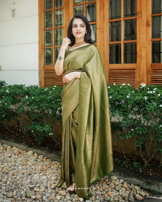 Bansari Textiles Woven, Self Design, Temple Border, Solid/Plain Banarasi Jacquard, Art Silk Saree(Light Green)
