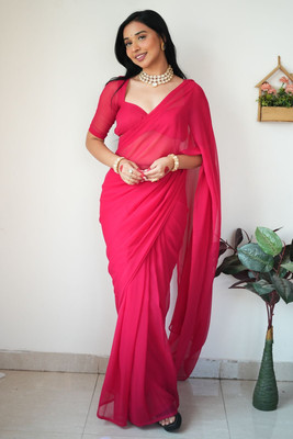 HouseOfCommon Solid/Plain Bollywood Georgette Saree(Pink)