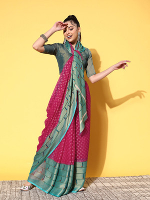 KAVINDI Floral Print Daily Wear Chiffon Saree(Pink)