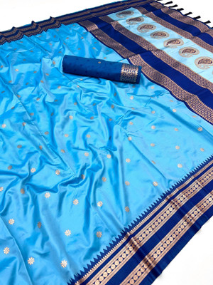 Divastri Woven Narayanpet Cotton Silk Saree(Light Blue)