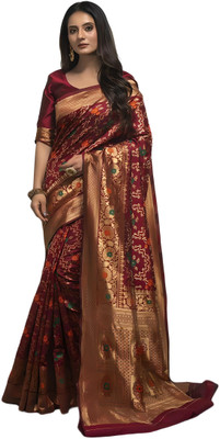 VRAJRUTU CREATION Self Design, Woven Banarasi Pure Silk, Jacquard Saree(Maroon)