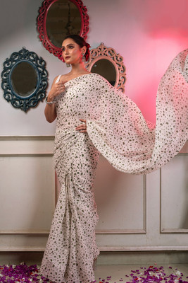 Very Much Indian Solid/Plain Handloom Pure Cotton Saree(White)