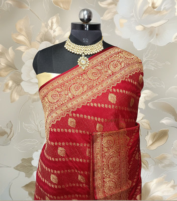 SH Noor saree Floral Print Banarasi Handloom Silk Blend Saree(Pink)