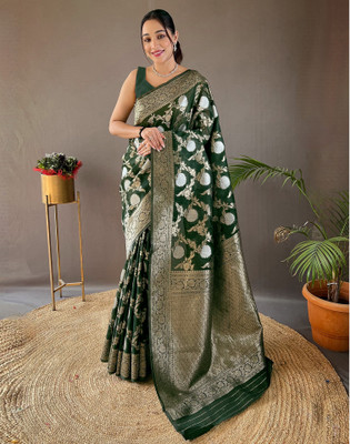 Samah Dyed, Woven, Embellished Banarasi Silk Blend Saree(Dark Green, Gold, Silver)
