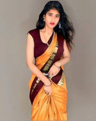 Mortal Textile Animal Print Chanderi Cotton Silk Saree(Silver)