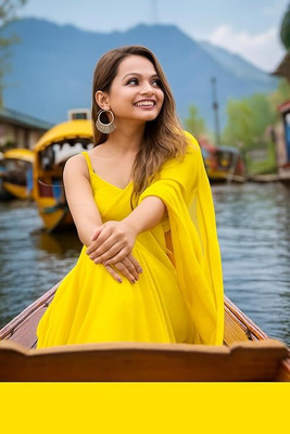 RAJESHWAR FASHION Solid/Plain Daily Wear Georgette Saree(Yellow)