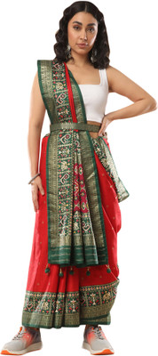 Akhilam Woven Patola Silk Blend Saree(Red)