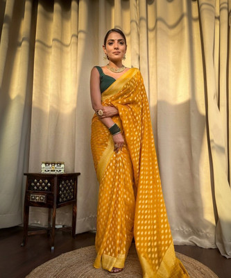 VISVASTA Woven Bollywood Jacquard, Art Silk Saree(Yellow)