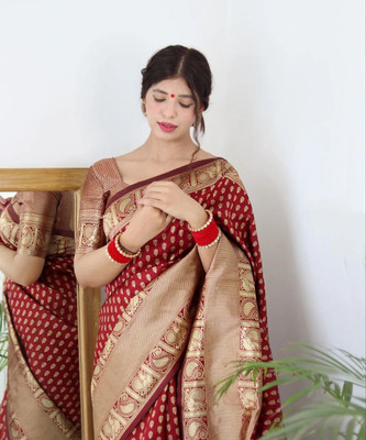 WILLMAKE Solid/Plain Bollywood Georgette Saree(Red)